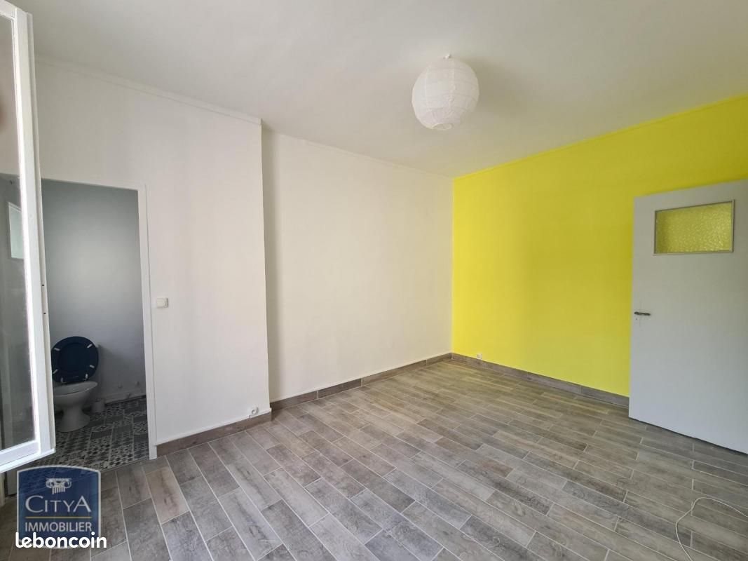 Appartement à louer, 25m², Marseille 2ème