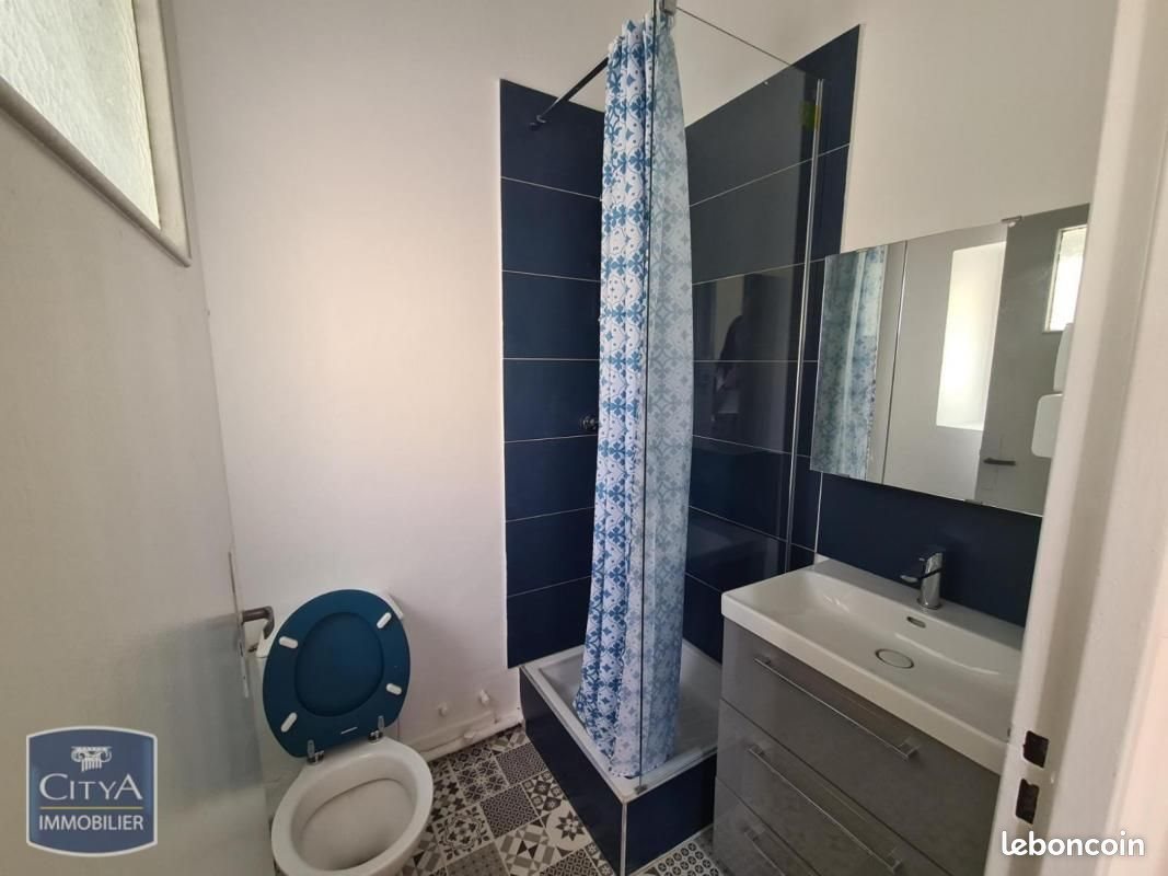Appartement à louer, 25m², Marseille 2ème