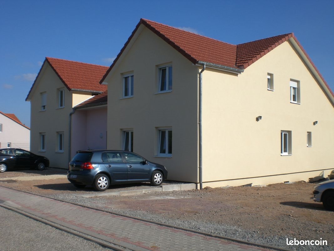 Appartement à louer, 85m², Etzling