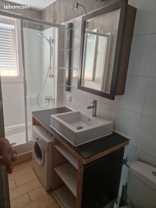 Appartement à louer, 45m², Toulon