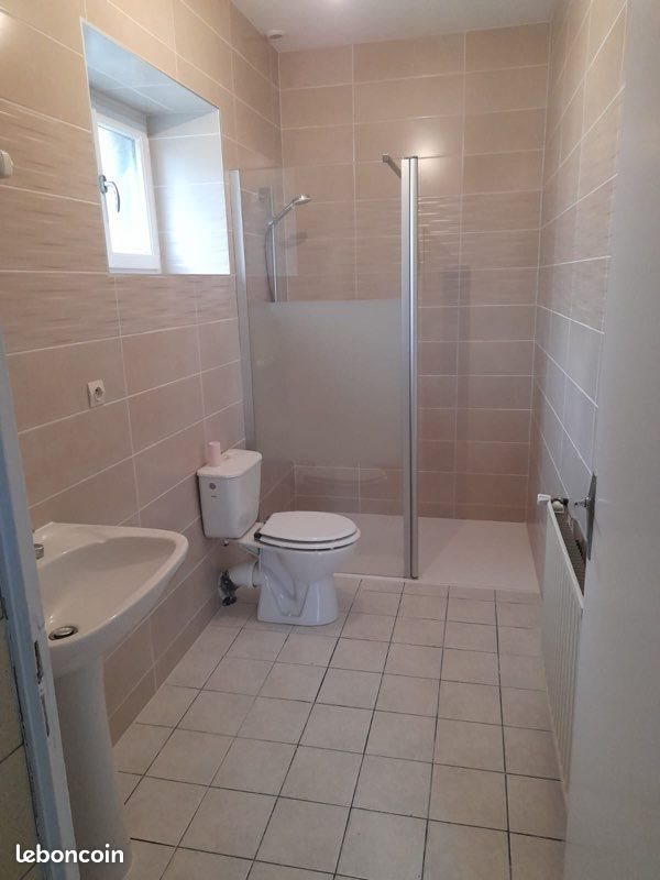 Maison à louer, 75m², Parigné-l'Evêque