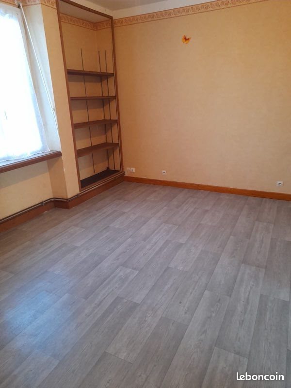 Maison à louer, 75m², Parigné-l'Evêque