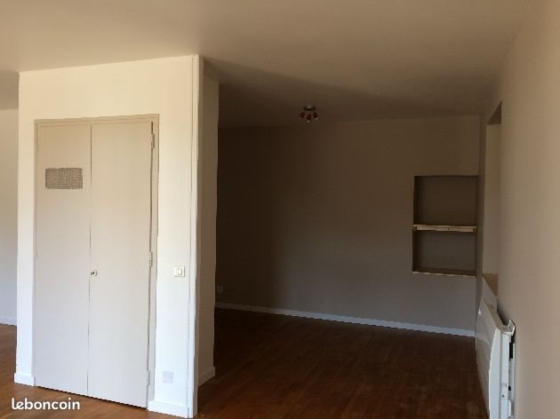 Appartement à louer, 41m², Lons-le-Saunier