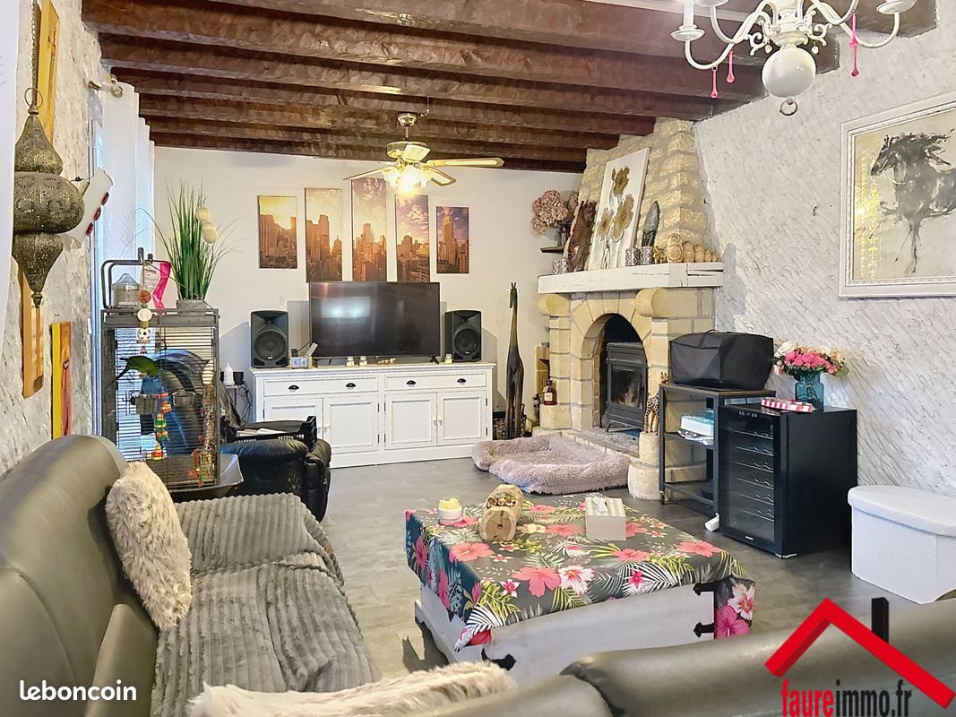 Maison à vendre, 175m², Larche