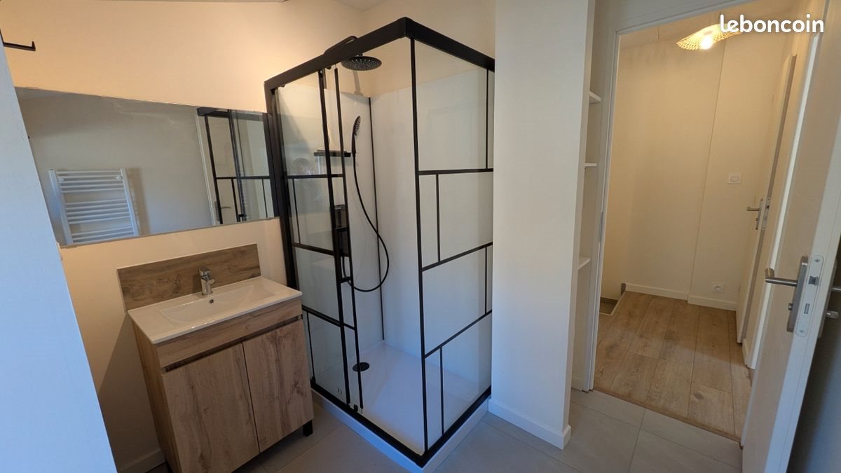 Appartement à louer, 40m², Quintenas