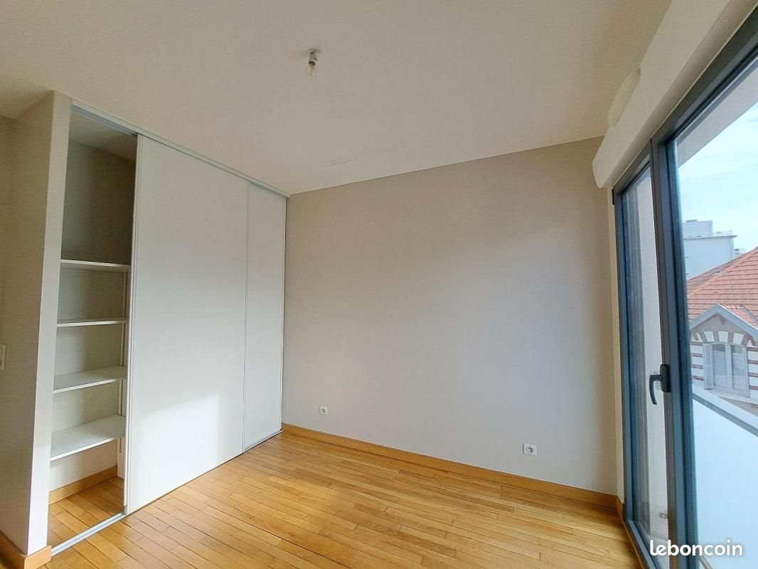 Appartement à louer, 69m², Tours