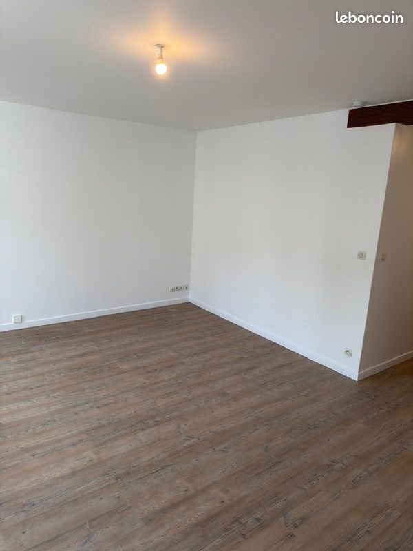 Appartement à louer, 43m², Mantes-la-Jolie