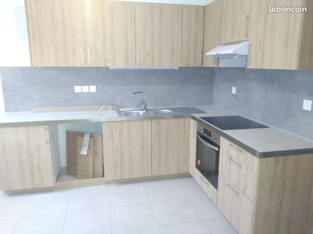 Maison à louer, 85m², Castéras