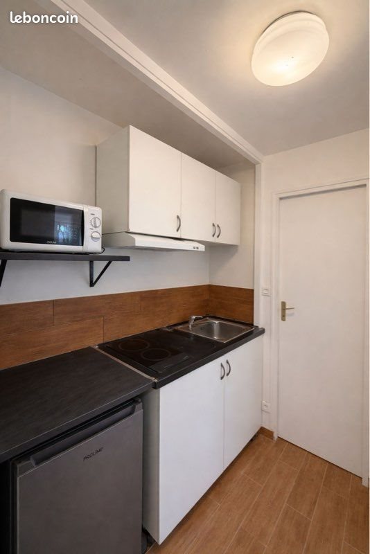Appartement à louer, 23m², Évry-Courcouronnes