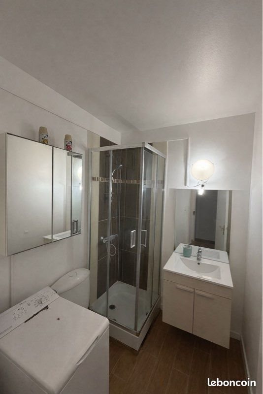 Appartement à louer, 23m², Évry-Courcouronnes
