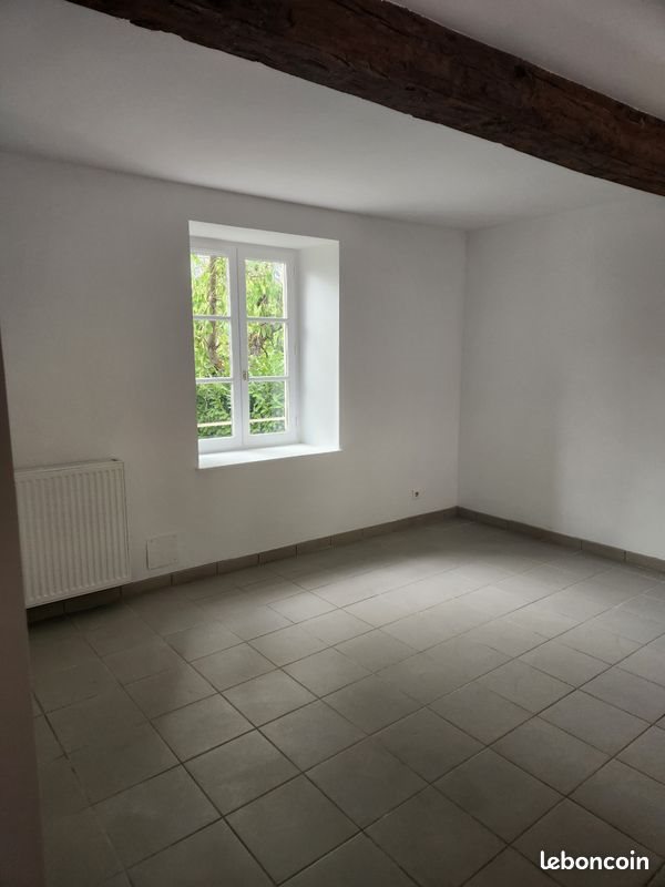 Appartement à louer, 70m², Ozolles