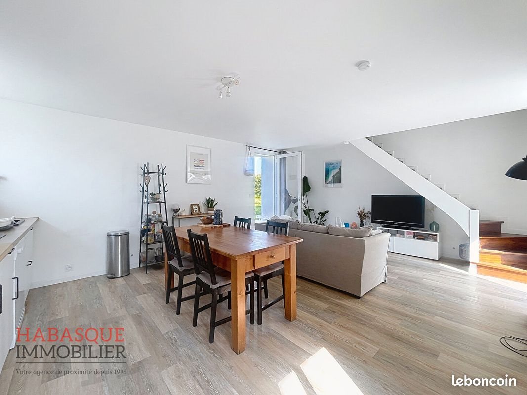 Maison à louer, 77m², Lesneven