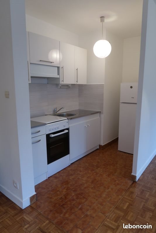 Appartement à louer, 35m², Saint-Etienne