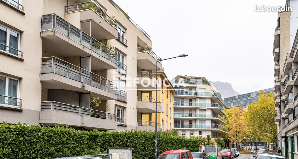 Appartement à vendre, 69m², Grenoble