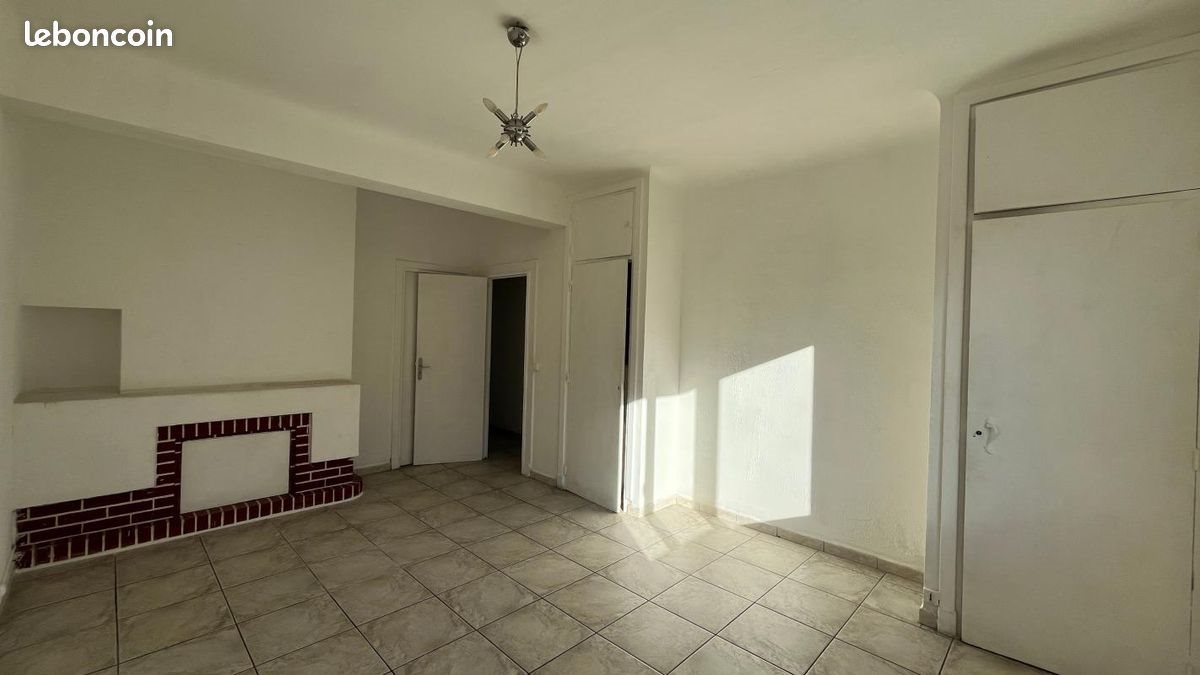 Appartement à louer, 53m², Toulon