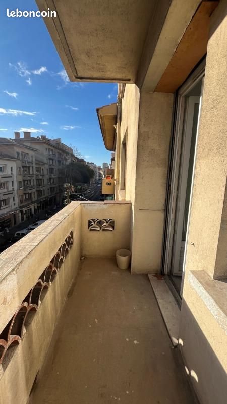 Appartement à louer, 53m², Toulon