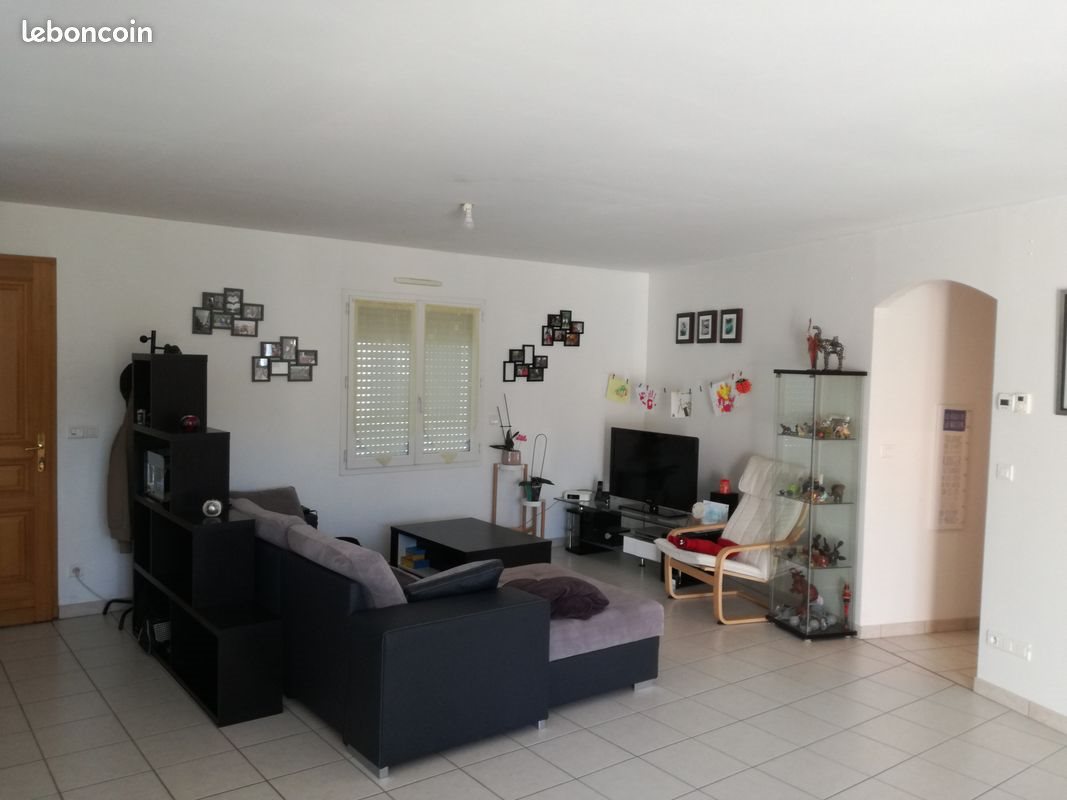 Maison à louer, 100m², Saint-Martin-des-Noyers