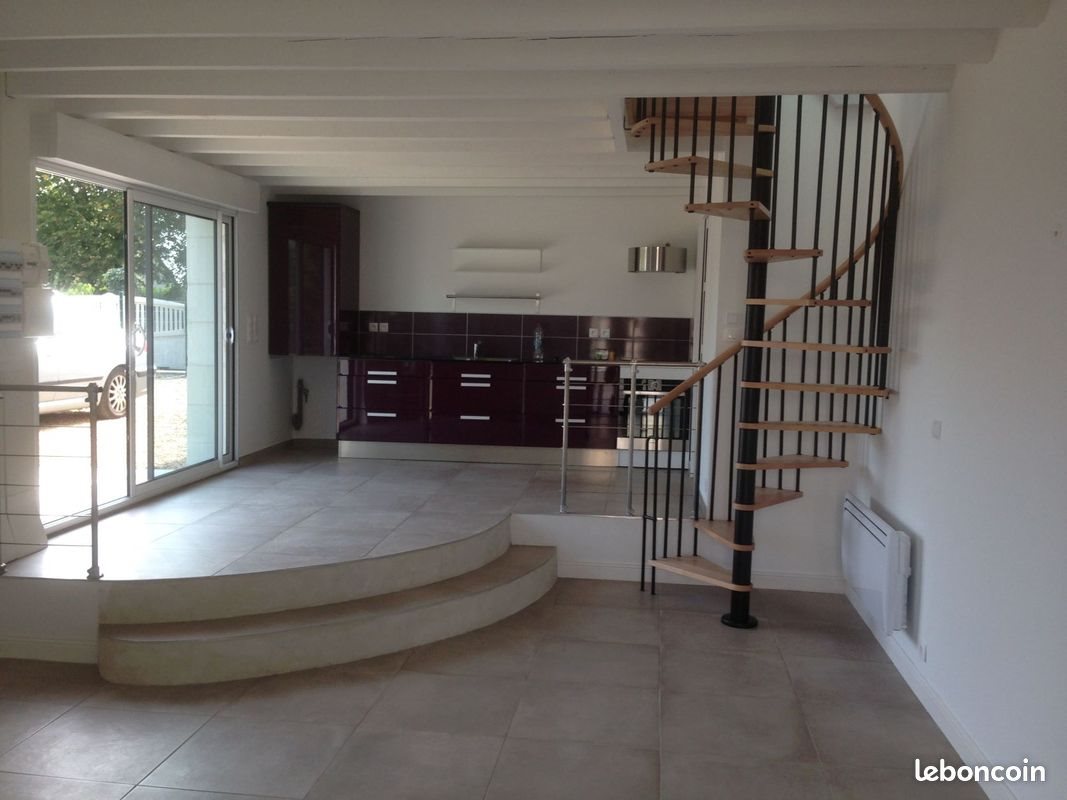 Maison à louer, 67m², Larçay