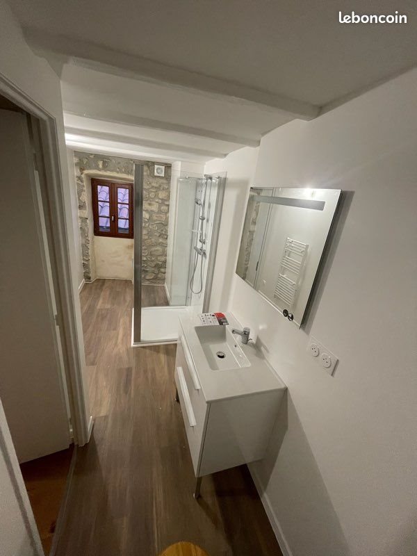 Maison à louer, 70m², Joyeuse