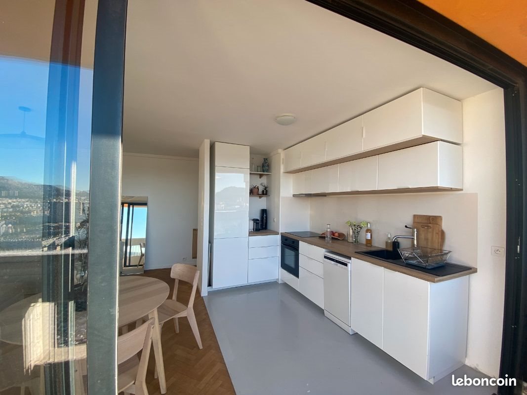 Appartement à louer, 50m², Marseille 8ème