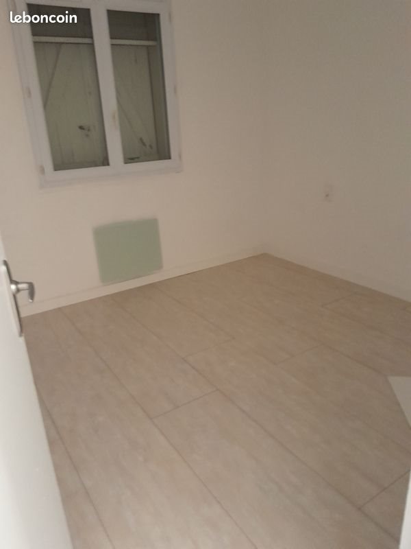 Maison à louer, 90m², Rodilhan