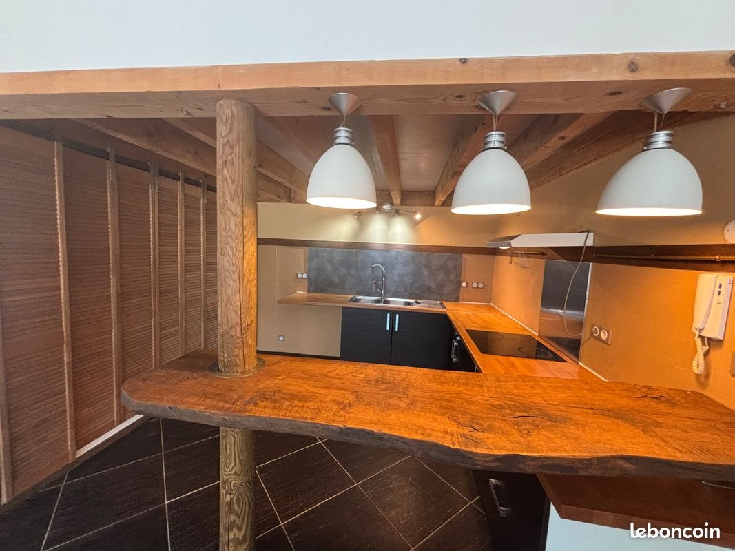 Appartement à louer, 70m², Lamarque-Pontacq