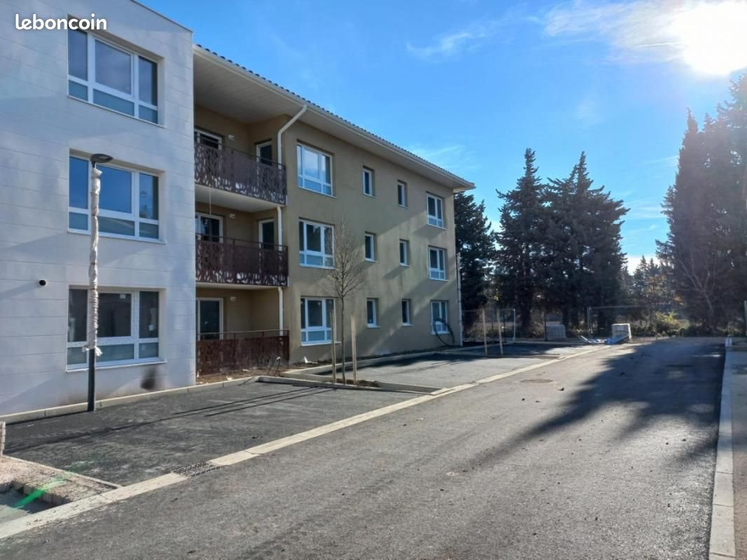 Appartement à louer, 71m², Monteux