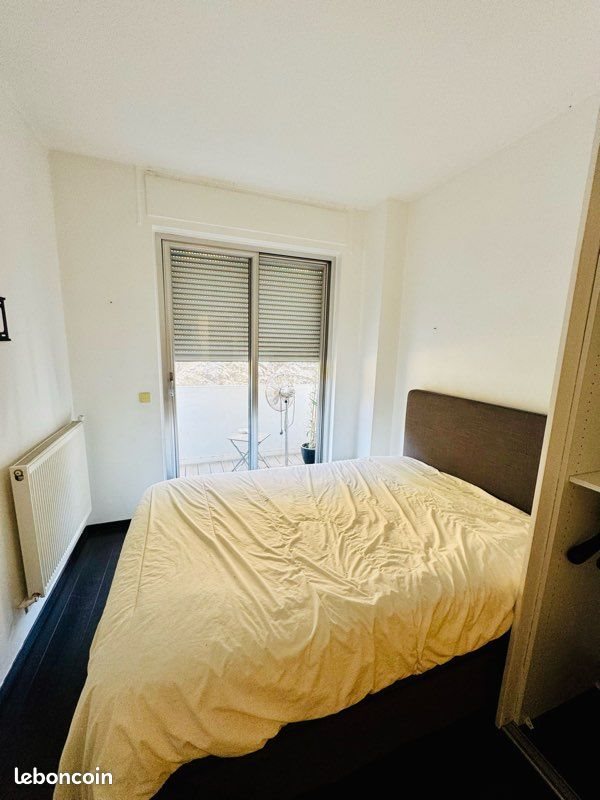 Appartement à louer, 40m², Marseille 8ème