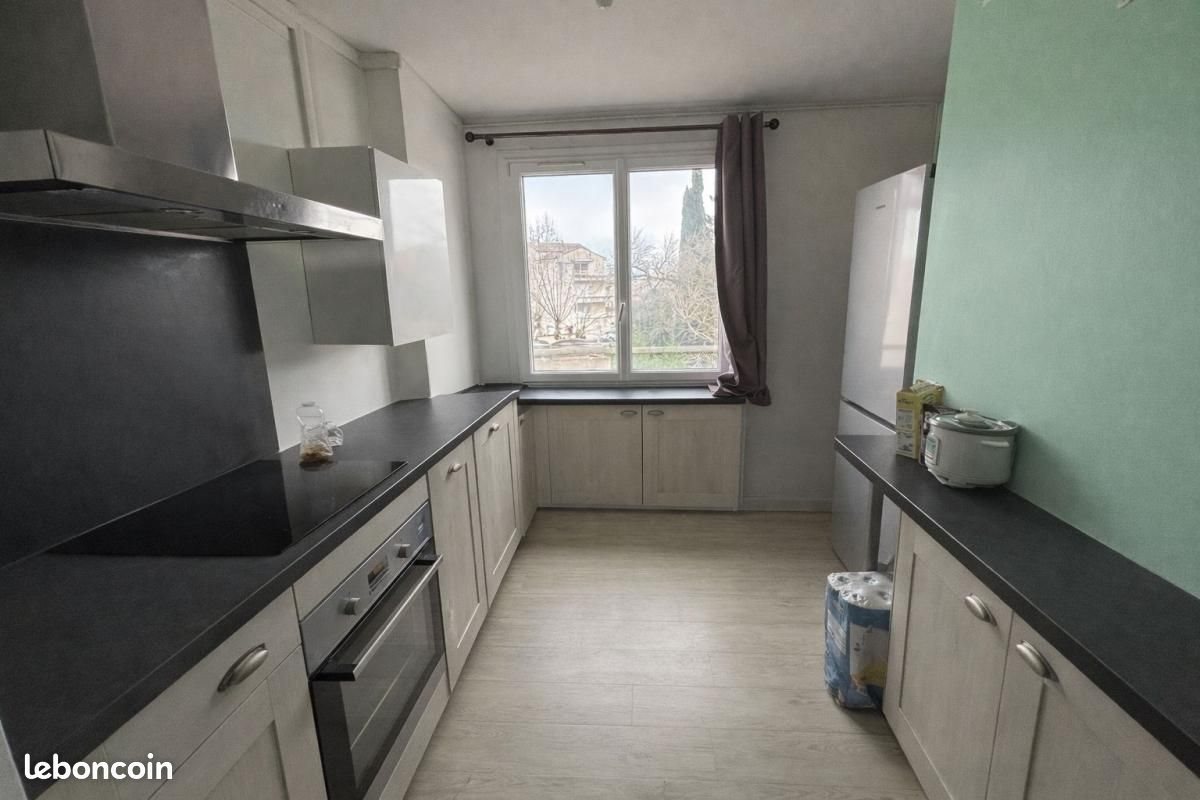 Appartement à vendre, 68m², Sorgues