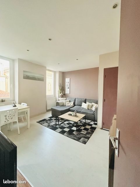 Appartement à louer, 39m², Carmaux
