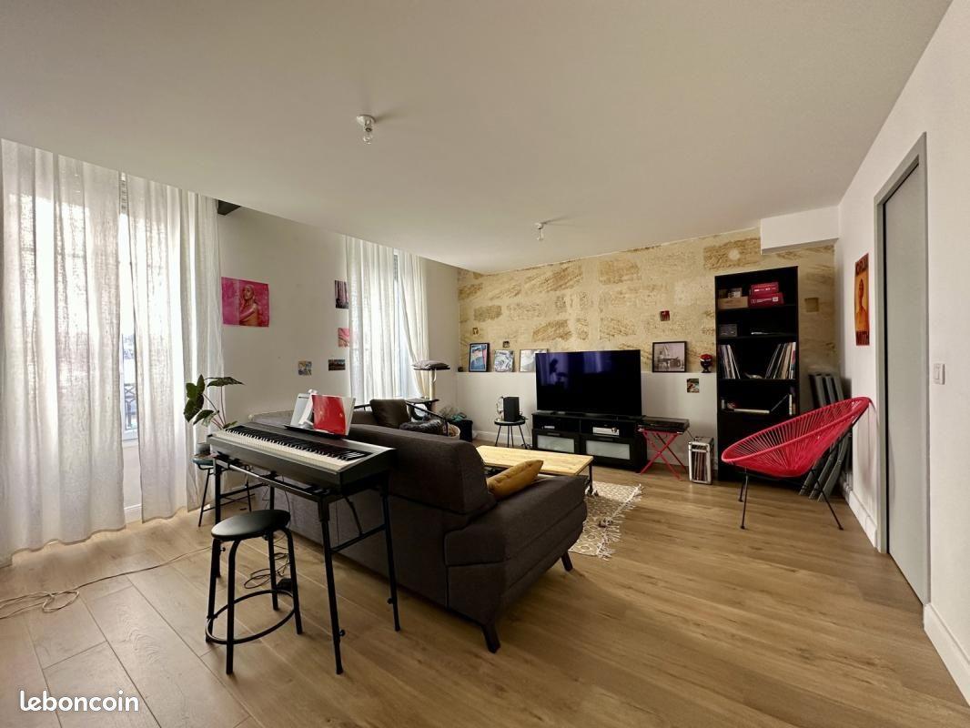 Appartement à louer, 67m², Bordeaux
