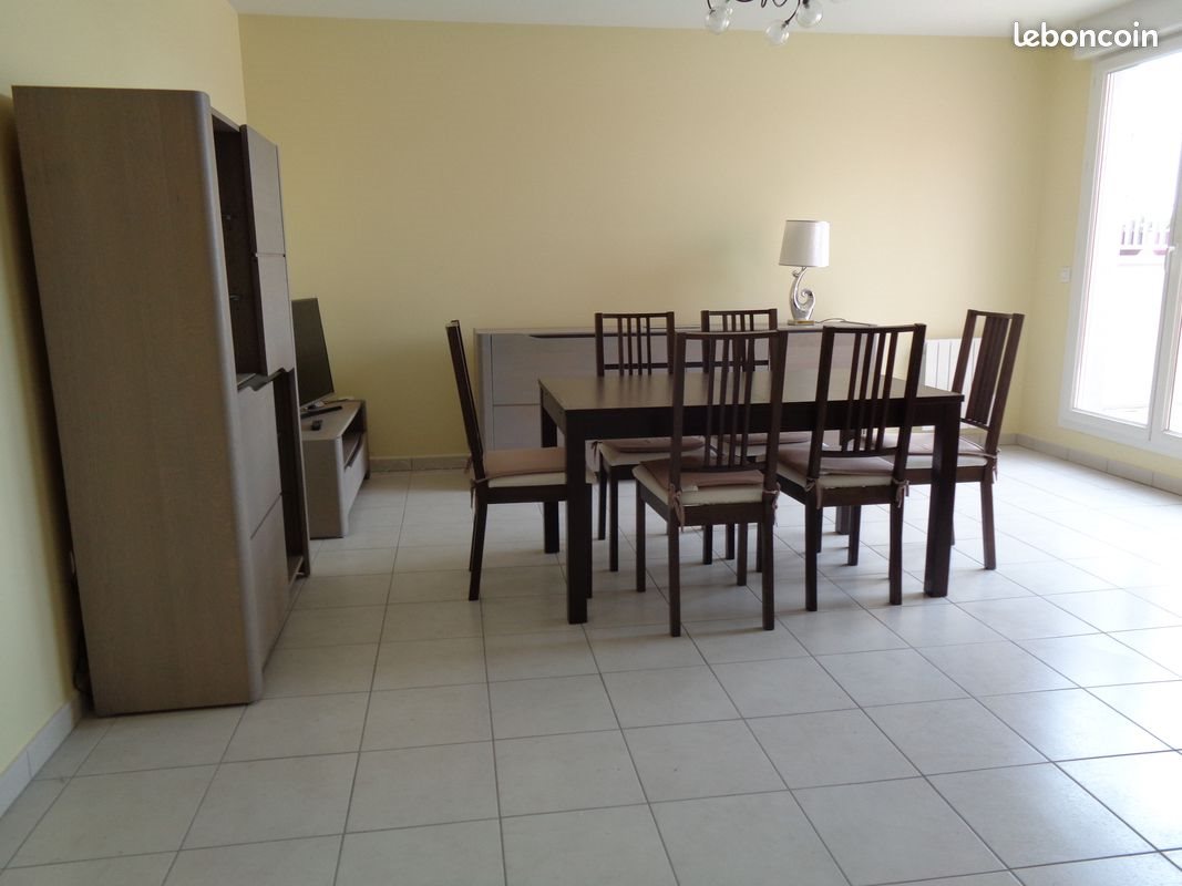 Appartement à louer, 68m², Chassieu