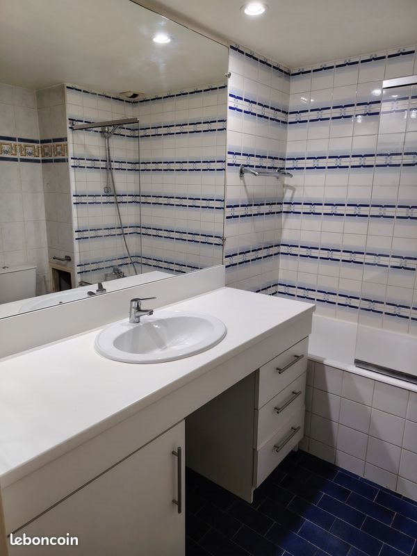 Appartement à louer, 28m², Marseille 5ème