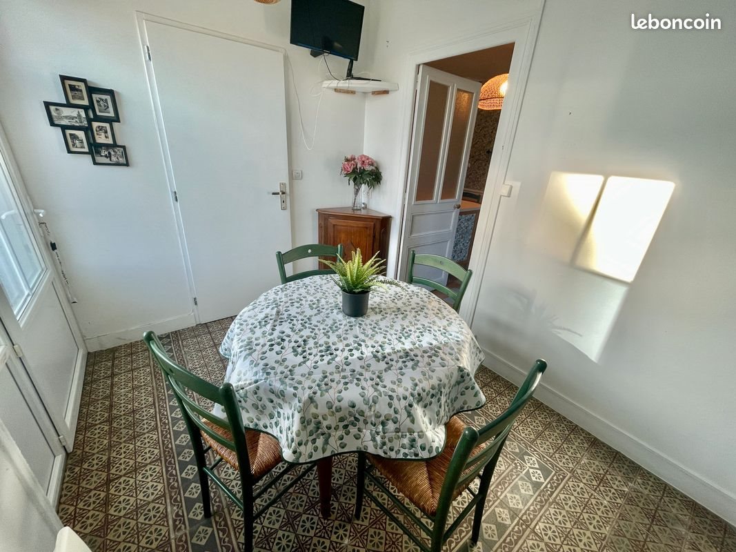 Maison à louer, 81m², Brains