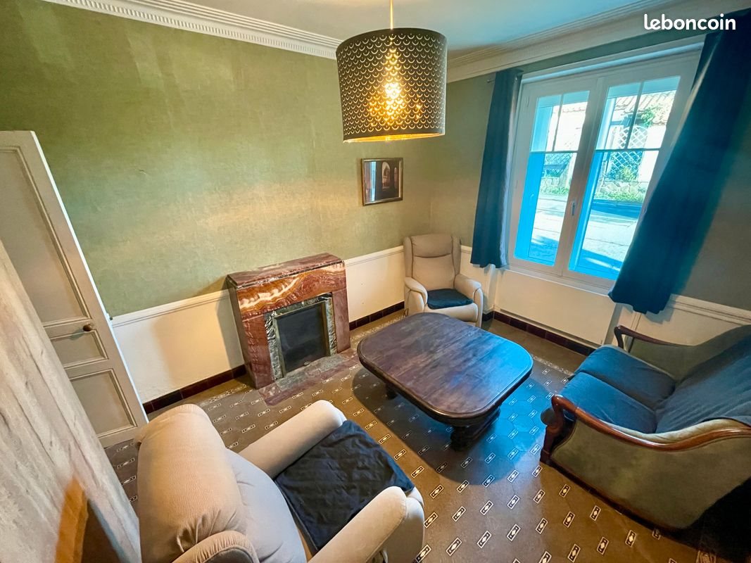 Maison à louer, 81m², Brains
