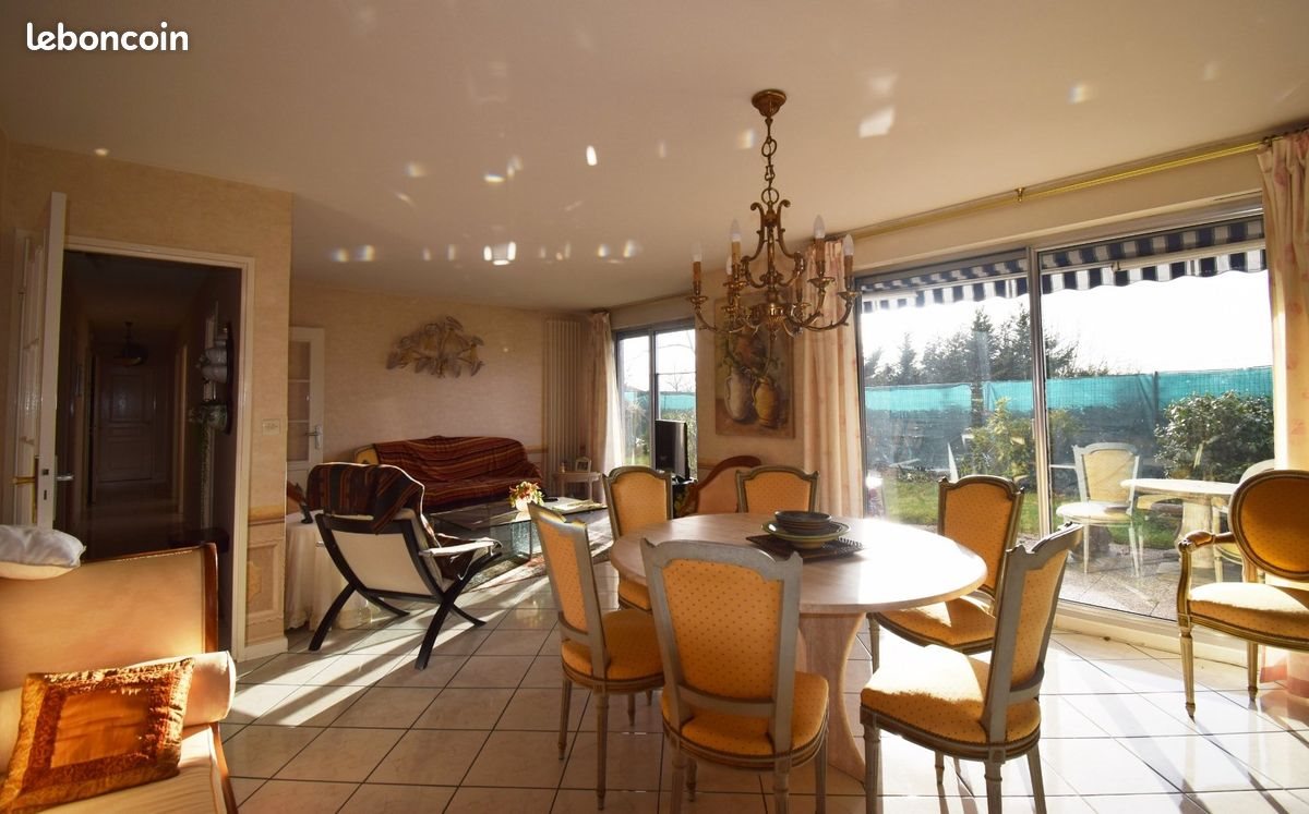 Appartement à vendre, 100m², Cusset