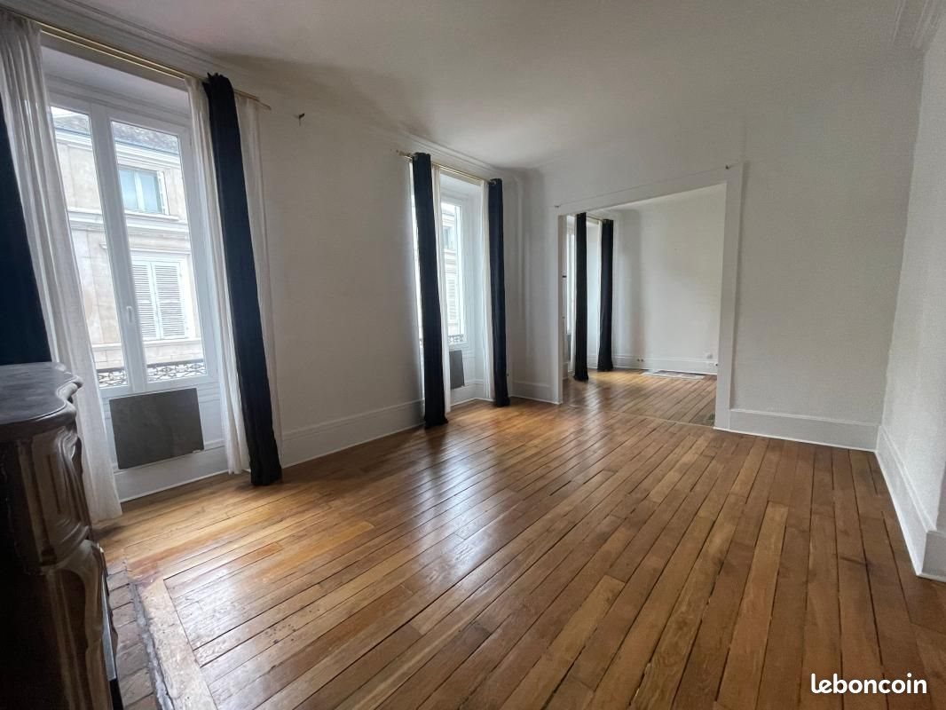 Appartement à louer, 92m², Etampes
