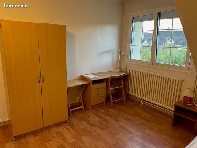 Appartement à louer, 18m², Bures-sur-Yvette