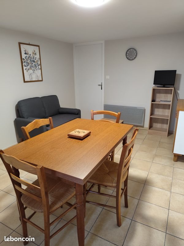 Appartement à louer, 48m², Eyjeaux