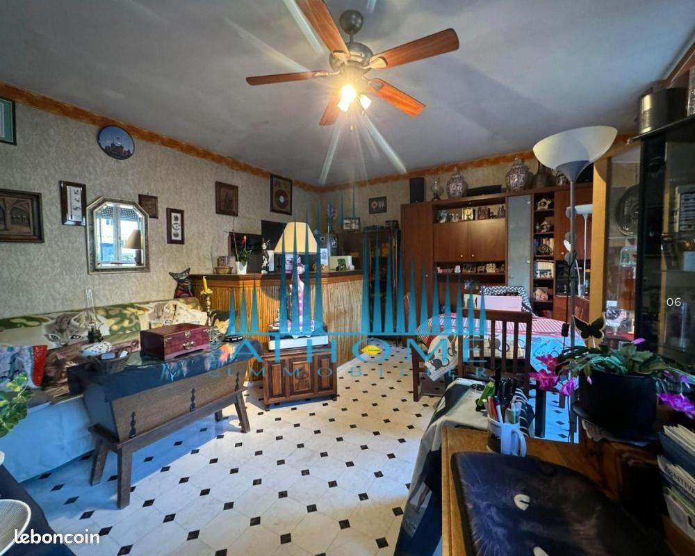 Appartement à vendre, 49m², Saint-Etienne