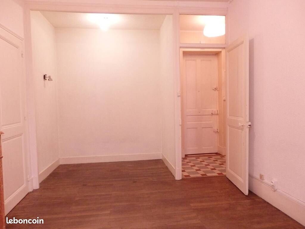 Appartement à louer, 28m², Grenoble