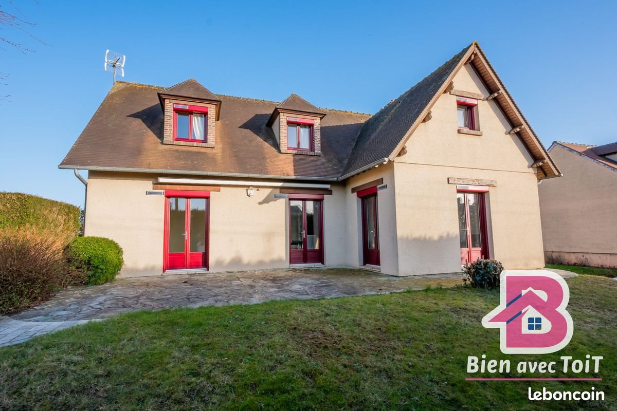 Maison à vendre, 142m², Amilly