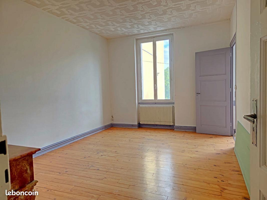 Appartement à vendre, 443m², Saint-Etienne