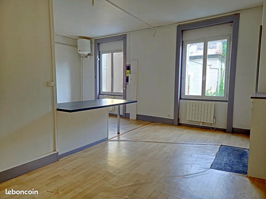 Appartement à vendre, 443m², Saint-Etienne