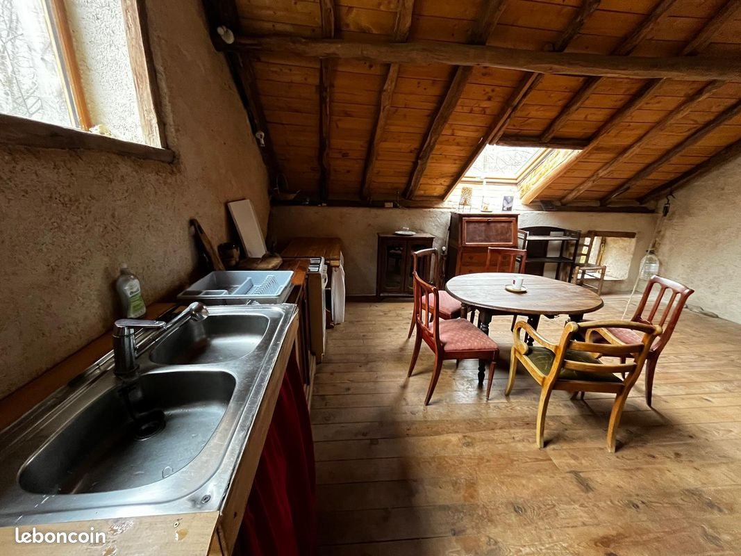 Maison à louer, 40m², Massat