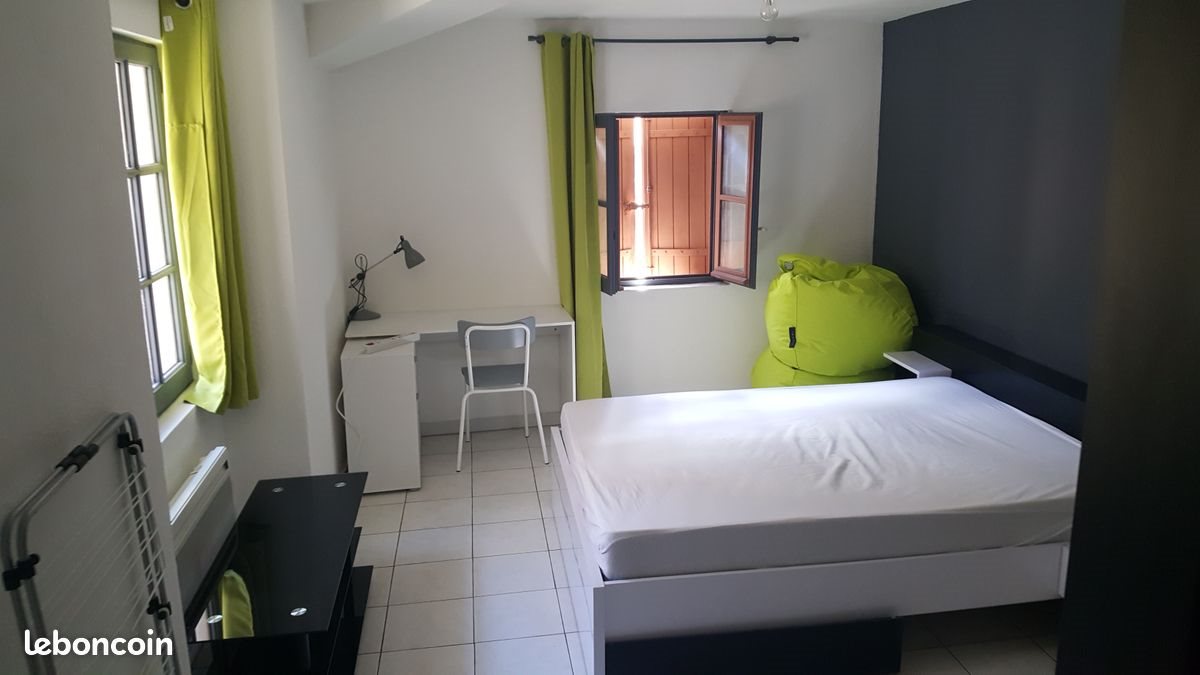 Appartement à louer, 36m², Nîmes
