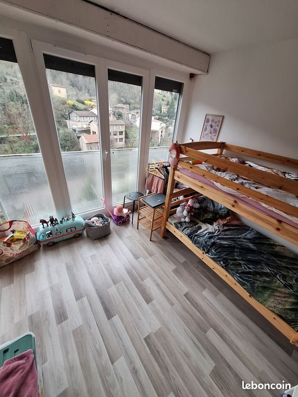 Appartement à vendre, 53m², Thiers