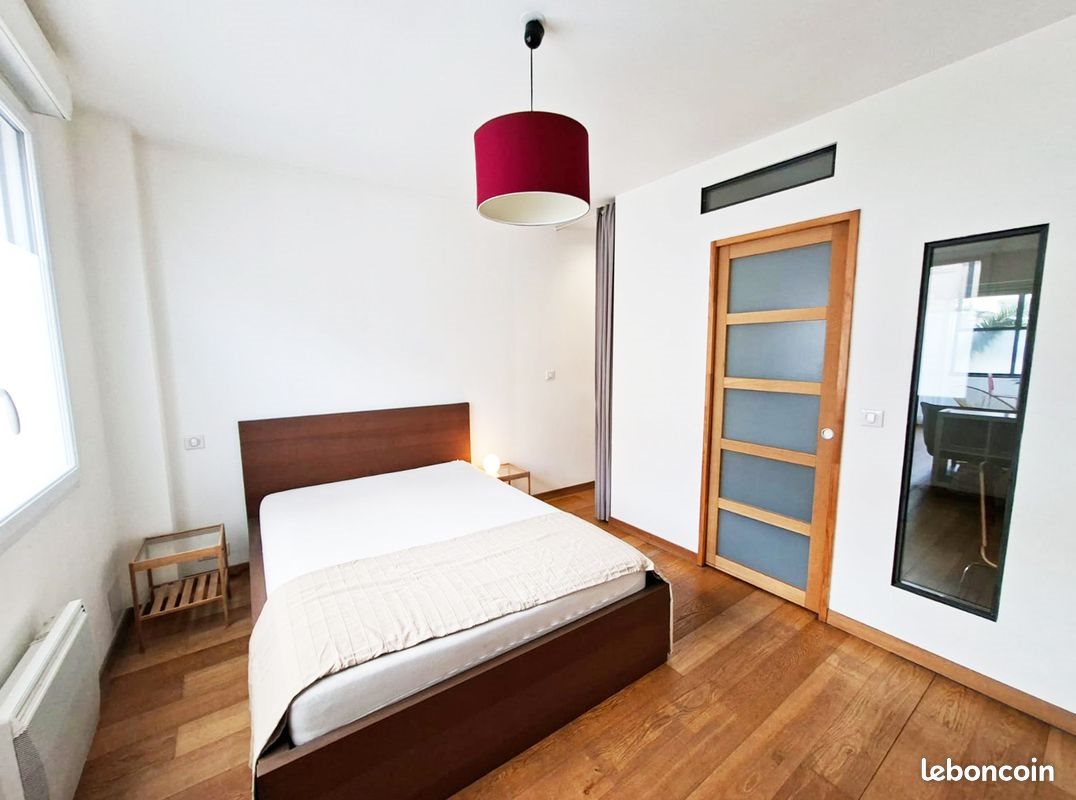 Appartement à louer, 61m², Bordeaux