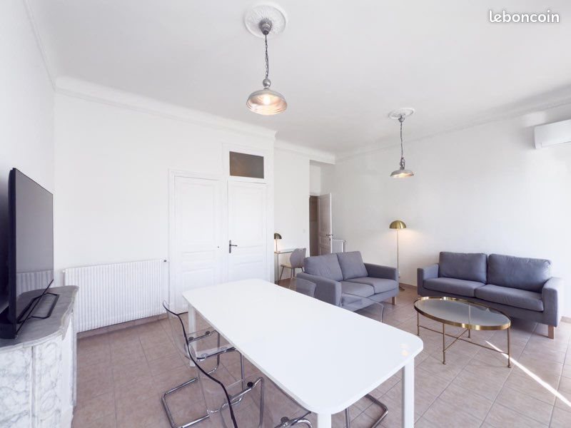 Appartement à louer, 88m², Nice