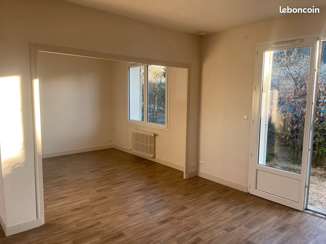 Maison à louer, 66m², Cour-Cheverny